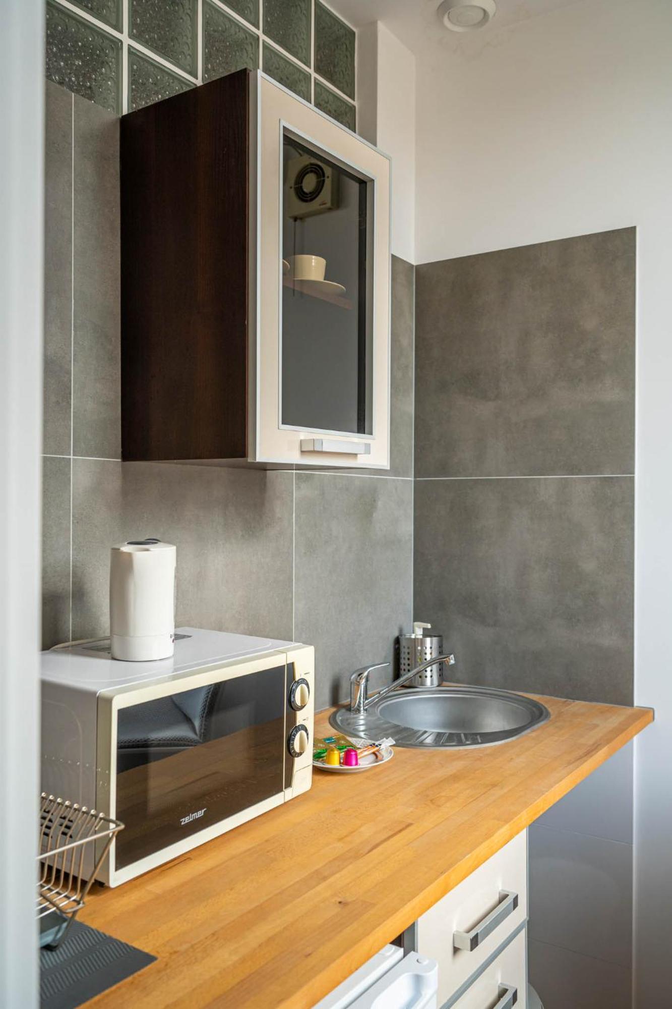 Apartamenty Na Starowce - 3 Pietro Z Widokiem Na Ratusz, Rynek Glowny I Centrum Kalisz  Exterior photo